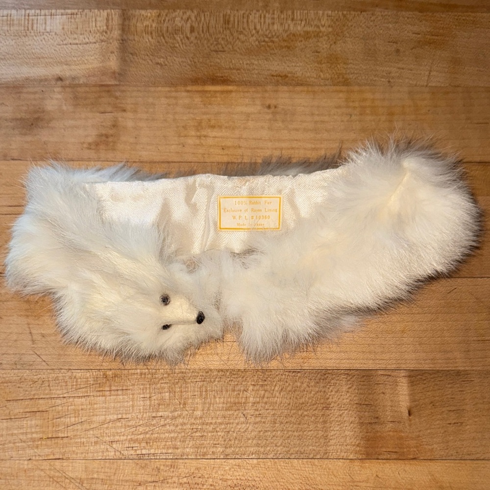 Vintage Japanese children’s white rabbit fur collar, fake mink, large child size